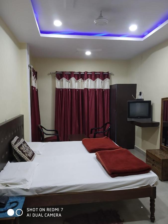Hotel Avadh Balrampur Luaran gambar